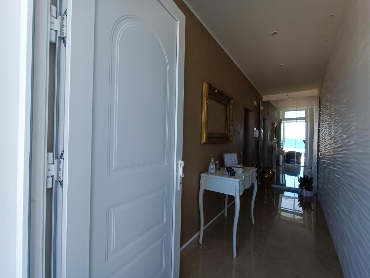 Hotel Ventidue Venti Bari Zewnętrze zdjęcie