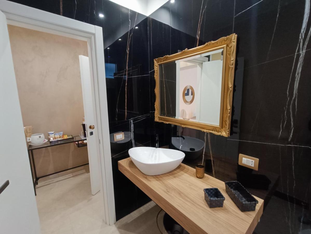 Hotel Ventidue Venti Bari Zewnętrze zdjęcie